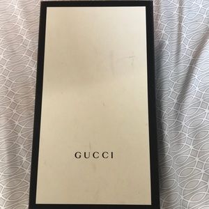 Gucci box